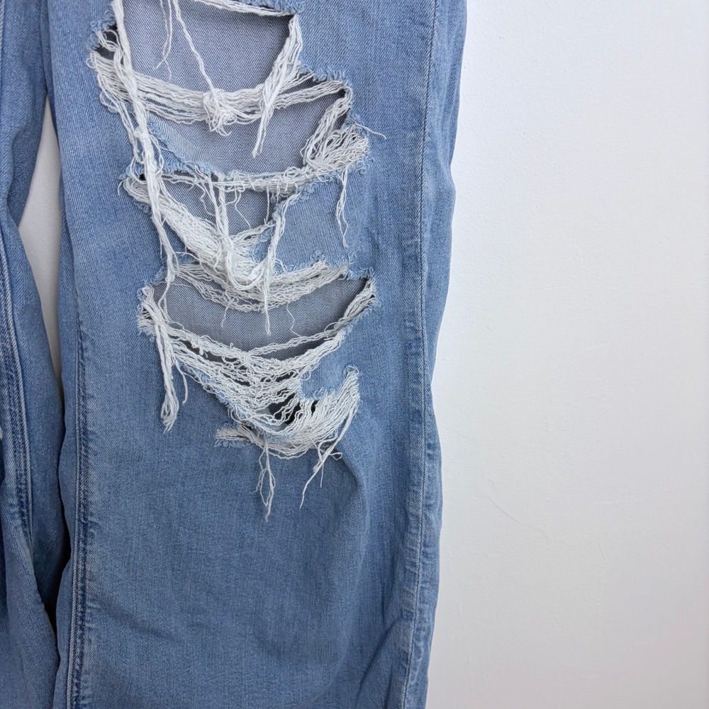 American Eagle Stretch Low-Rise Baggy Wide Leg Jean Light Wash Size 14 Regular - Picture 5 of 10